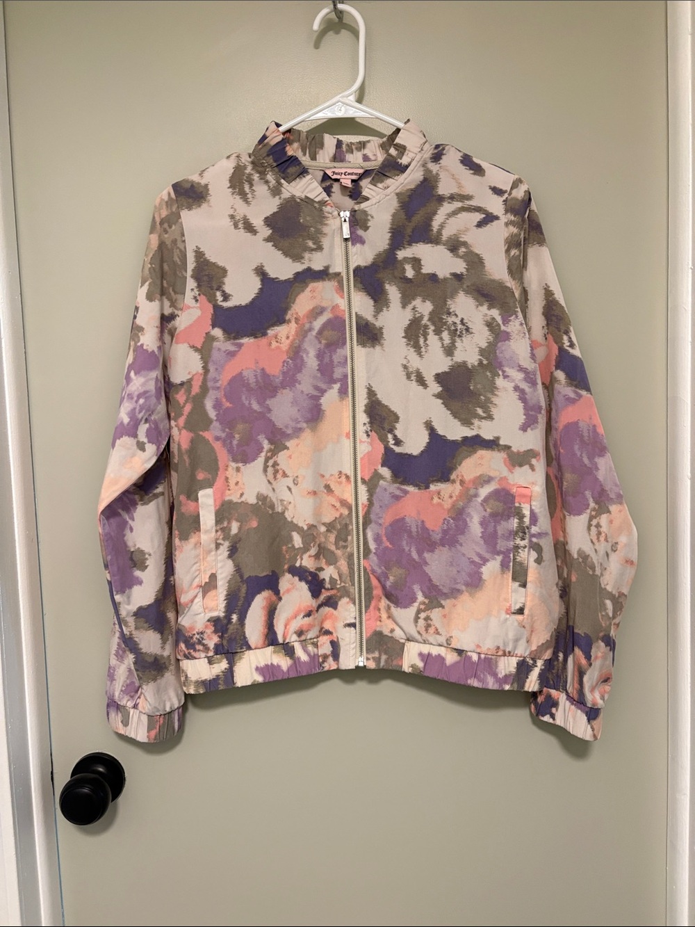 Juicy Couture light zip up jacket. Size M